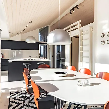 Seaside Retreat With - By Traum