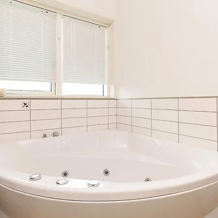 5 Star In Faaborg Holiday home *