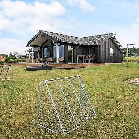 Holiday home 5 Star In Faaborg *